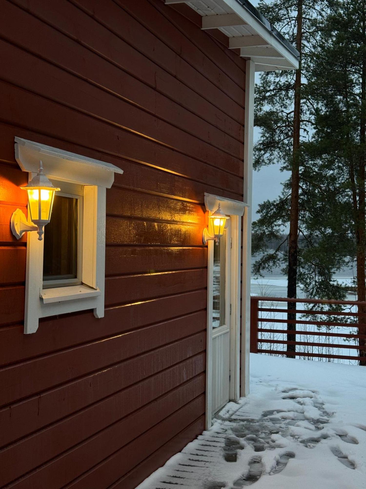 Tiiringolf Cottages Nilsiä Exteriér fotografie